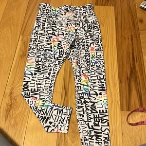 ATHLETA ✔️ Elation Train Tight Pride Leggings Medium NWOT